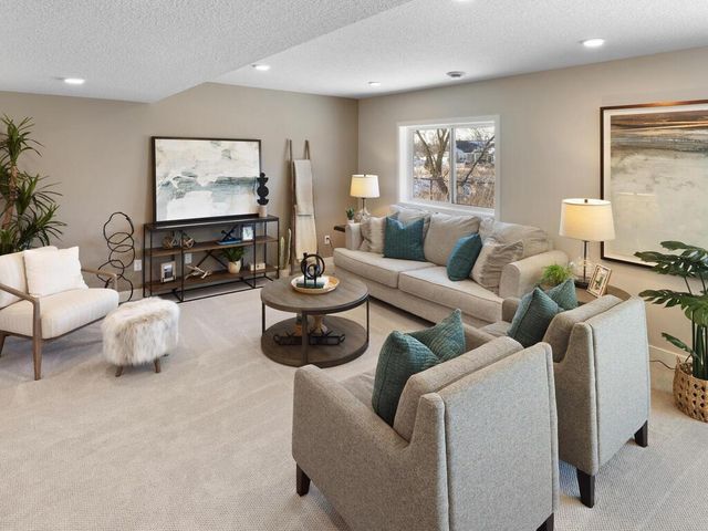 7874 Austin Way, Inver Grove Heights, MN 55077