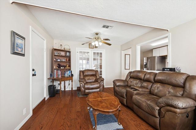 4629 Valerie, Bellaire, TX 77401