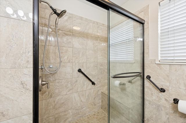 4629 Valerie, Bellaire, TX 77401