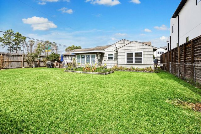 4629 Valerie, Bellaire, TX 77401