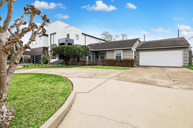 4629 Valerie, Bellaire, TX 77401