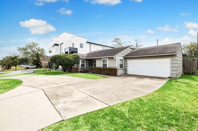 4629 Valerie, Bellaire, TX 77401