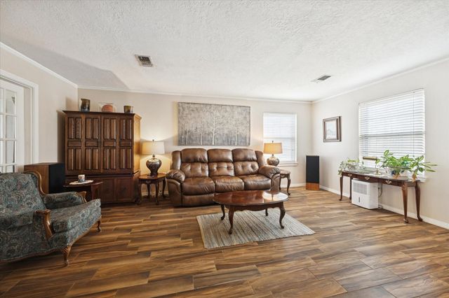 4629 Valerie, Bellaire, TX 77401