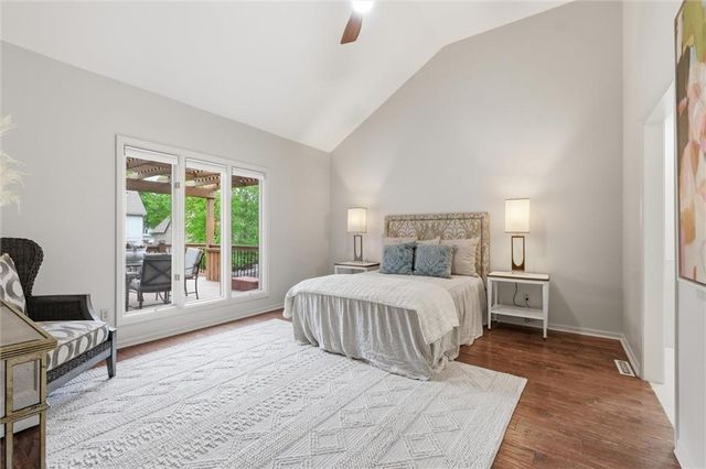 8310 W 120th Terrace, Overland Park, KS 66213