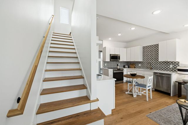 121 Old Mountain Road 121, Chattanooga, TN 37409