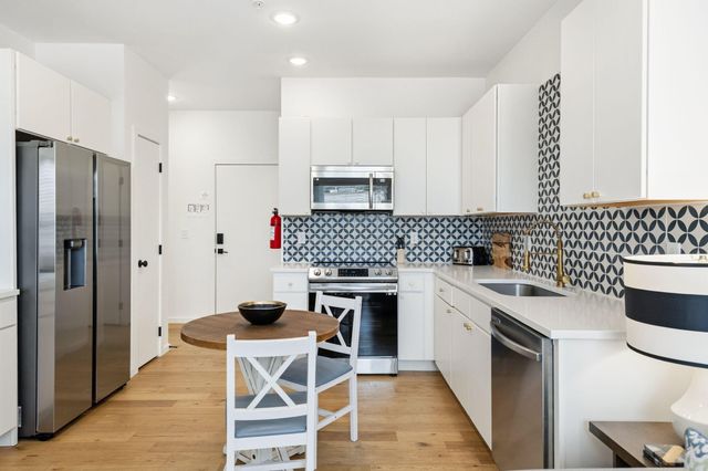 121 Old Mountain Road 121, Chattanooga, TN 37409