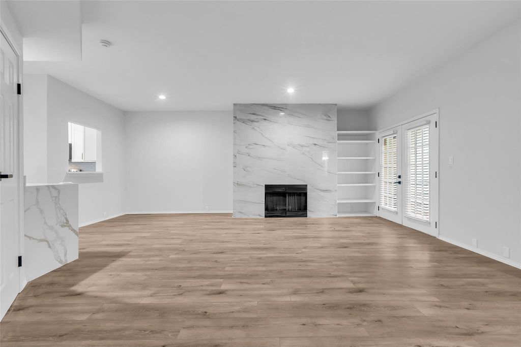 4900 Floyd Street 10, Houston, TX 77007