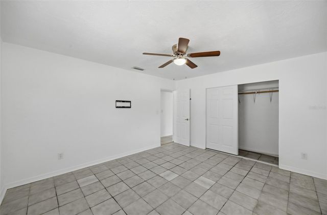 410 42ND AVENUE NE, St Petersburg, FL 33703