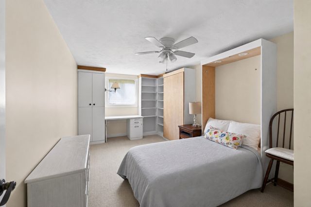 27 Alder St, Fairhaven, MA 02719