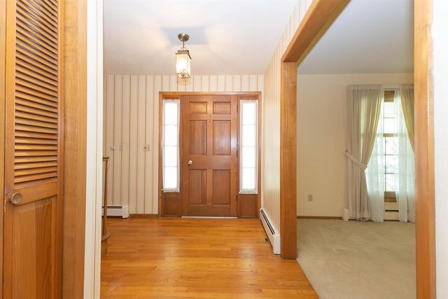 1740 N EUGENE STREET, Appleton, WI 54914