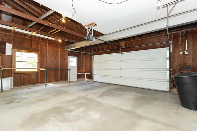 1740 N EUGENE STREET, Appleton, WI 54914