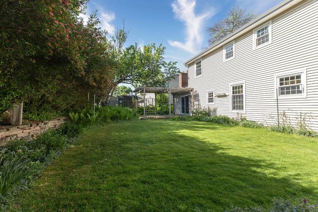 1740 N EUGENE STREET, Appleton, WI 54914