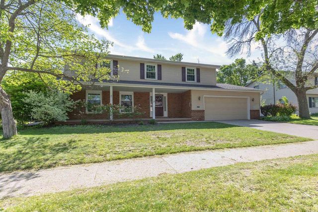 1740 N EUGENE STREET, Appleton, WI 54914