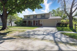 1740 N EUGENE STREET, Appleton, WI 54914