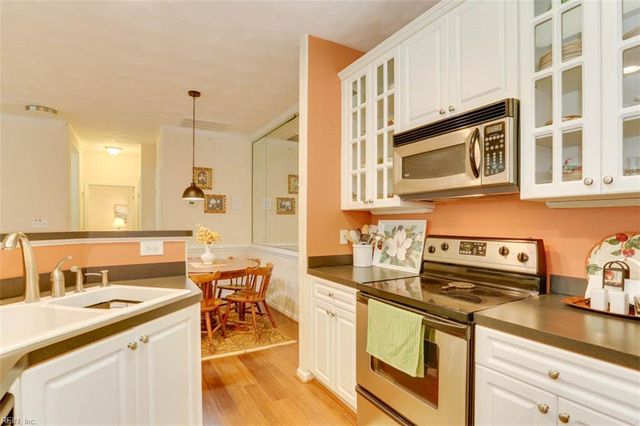 2807 Rose Garden WAY, Virginia Beach, VA 23456