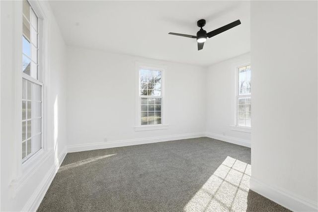 543 Buttinger Place, Leavenworth, KS 66024