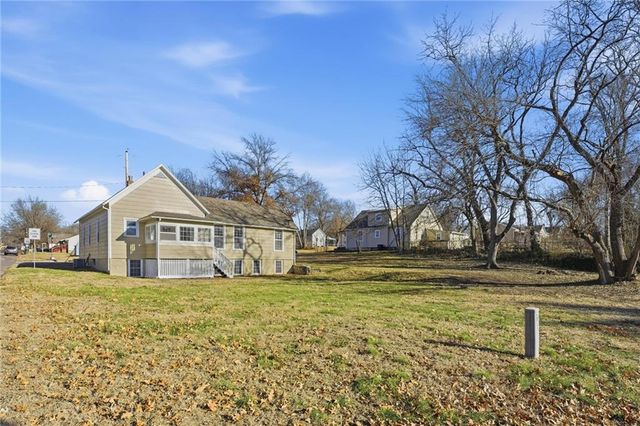 543 Buttinger Place, Leavenworth, KS 66024