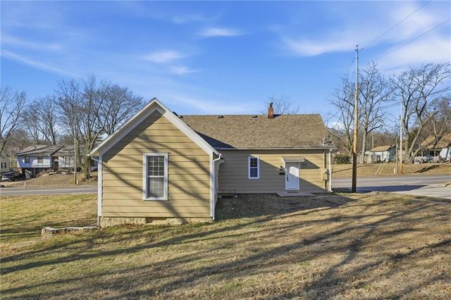 543 Buttinger Place, Leavenworth, KS 66024