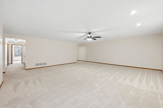 9707 W Jamesburg St, Wichita, KS 67212