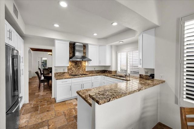 40865 Avenida Estrada, Palm Desert, CA 92260