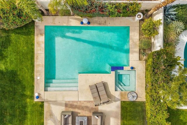 40865 Avenida Estrada, Palm Desert, CA 92260