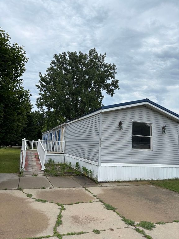 5375 Shawn Street, Croswell, MI 48422