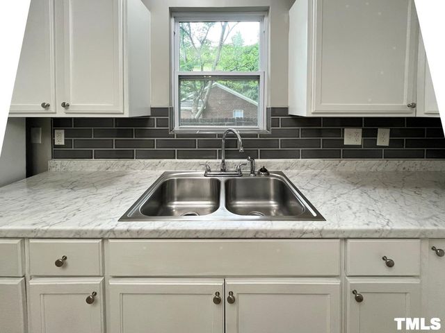 316 W Chestnut Avenue, Wake Forest, NC 27587