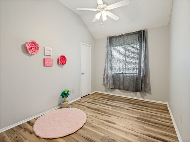 3605 Royal Valley Road, Grand Prairie, TX 75052