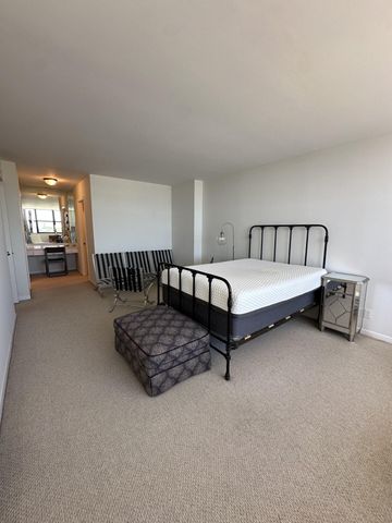 3800 Washington Road 1208, West Palm Beach, FL 33405