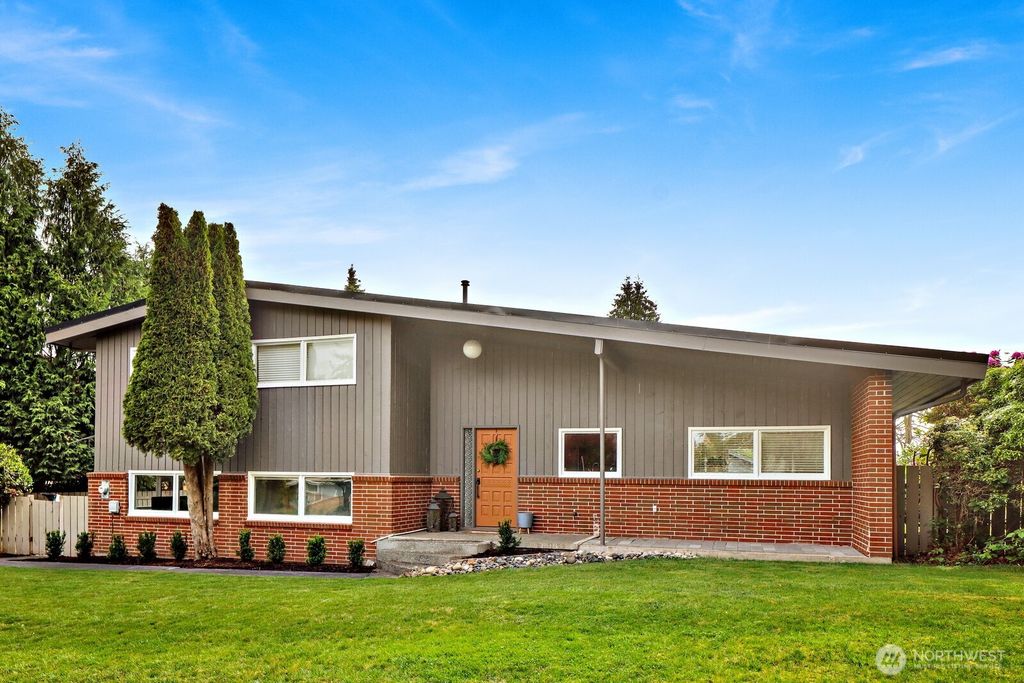 5342 Belfern Drive, Bellingham, WA 98226