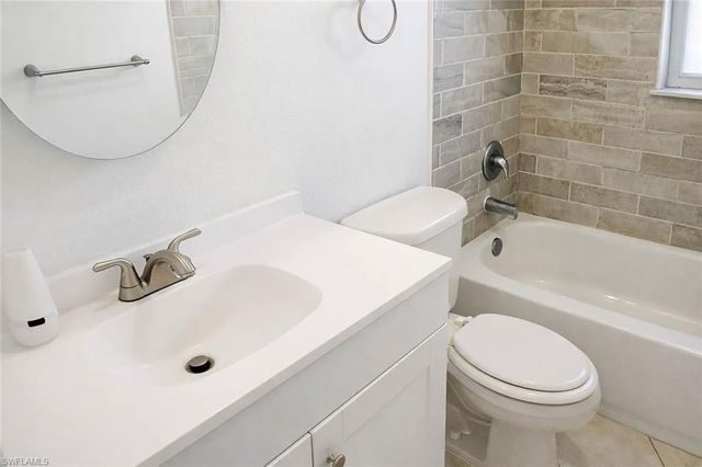 13430 Pine Needle LN, Fort Myers, FL 33908