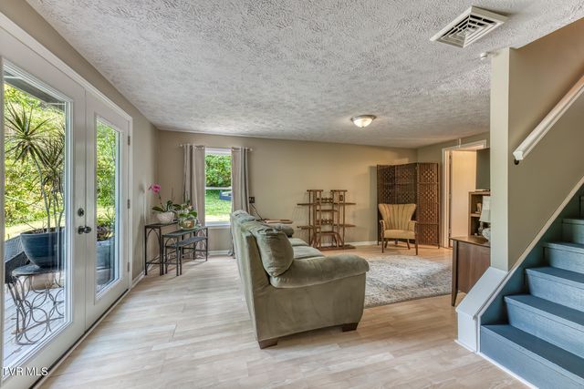 243 Emmett Way, Bristol, TN 37620