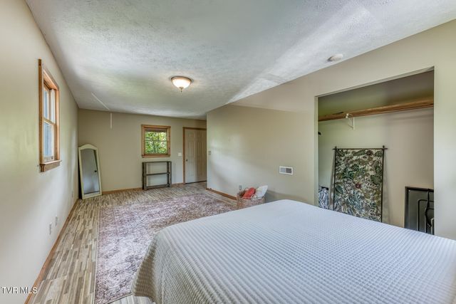 243 Emmett Way, Bristol, TN 37620