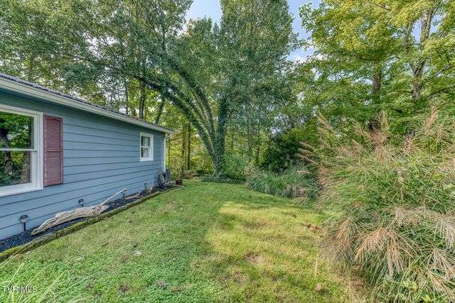 243 Emmett Way, Bristol, TN 37620