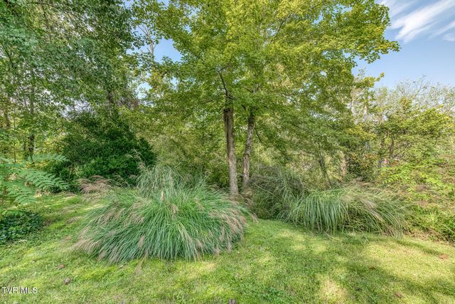 243 Emmett Way, Bristol, TN 37620