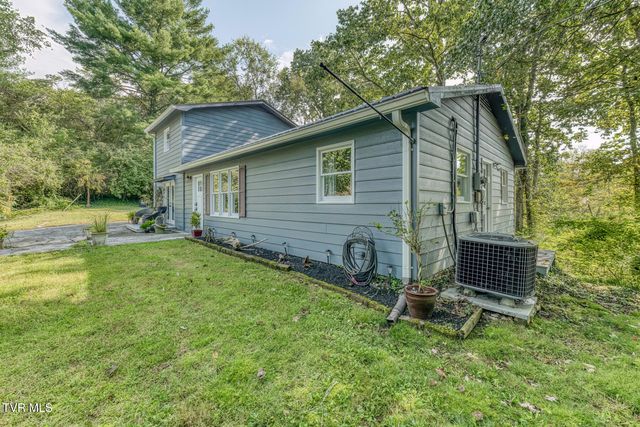243 Emmett Way, Bristol, TN 37620