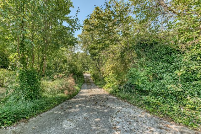 243 Emmett Way, Bristol, TN 37620
