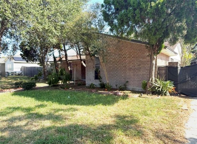 6358 Fitzhugh Dr, Corpus Christi, TX 78414