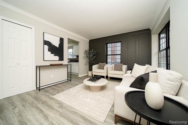 3911 Thomas Avenue, Berkley, MI 48072