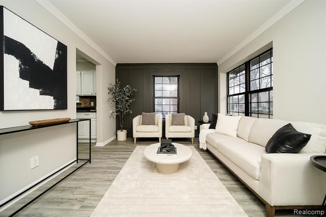 3911 Thomas Avenue, Berkley, MI 48072