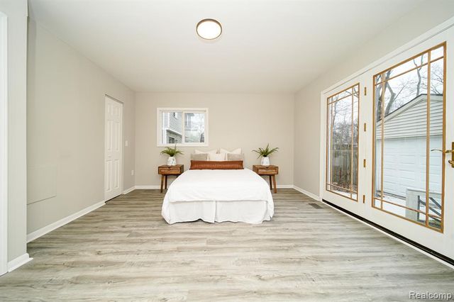 3911 Thomas Avenue, Berkley, MI 48072