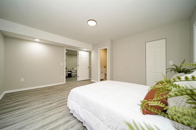 3911 Thomas Avenue, Berkley, MI 48072