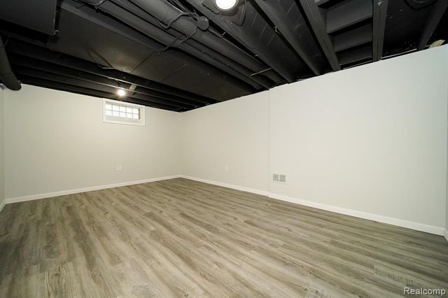 3911 Thomas Avenue, Berkley, MI 48072