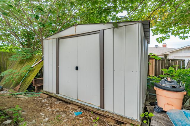 13312 Cloverbrook Lane, Dallas, TX 75253