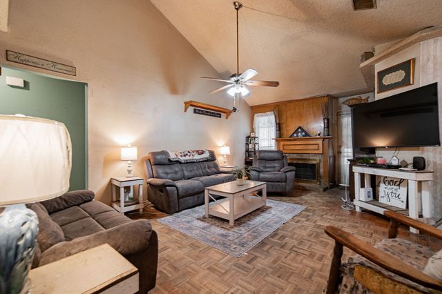 13312 Cloverbrook Lane, Dallas, TX 75253