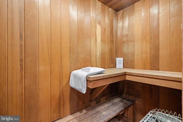 901 26TH ST NW, Washington, DC 20037