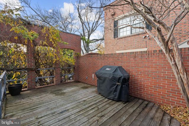 901 26TH ST NW, Washington, DC 20037