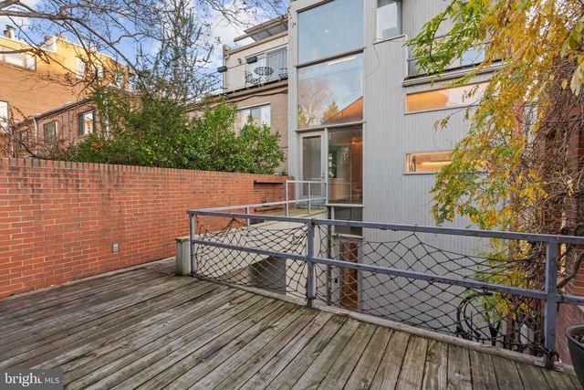 901 26TH ST NW, Washington, DC 20037