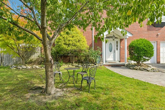 708 Park Lane, Cedarhurst, NY 11516
