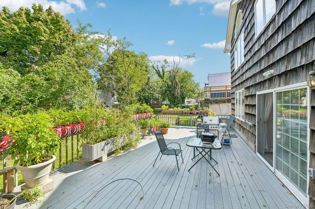 708 Park Lane, Cedarhurst, NY 11516